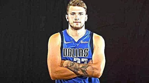 董健称球队首战CBA强队显不足，将努力提升水平（董健：首战面对CBA劲旅暴露短板，球队将全力提升实力）