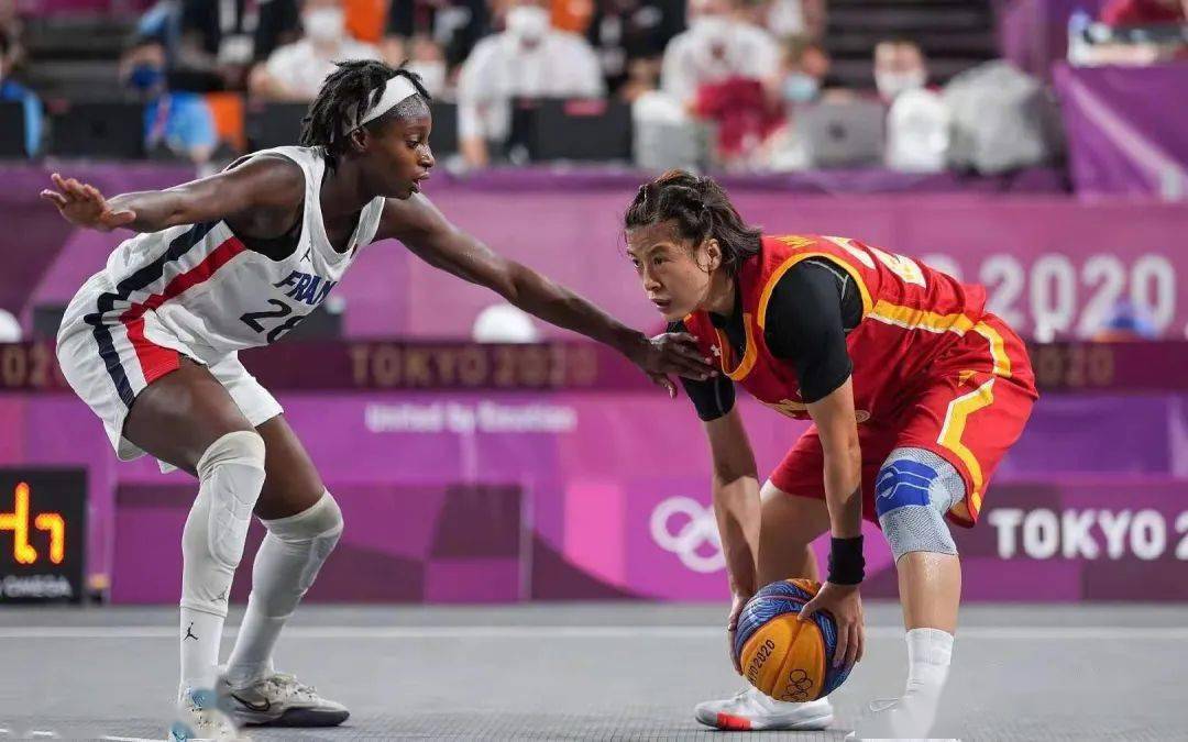 赫塔费主帅：希望阿尔瓦雷斯能上场，我想让最好的球员出现在场上（赫塔费主帅盼阿尔瓦雷斯登场：我希望把最好的球员派上场）