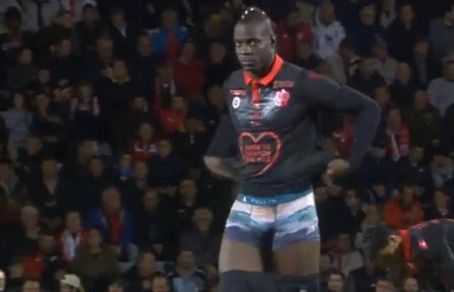 记者：尤文可能在冬窗拿洛卡特利和国米租借交换弗拉泰西（记者称尤文或在冬窗以洛卡特利与国米租借互换弗拉泰西）