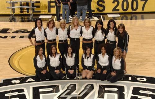 齐沃：无论进球与否劳塔罗都很出色；功劳属于这些冠军球员（齐沃：劳塔罗不论进球与否都很出众，功劳应归于这批冠军球员）