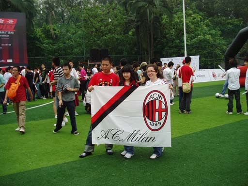 日本球员英超联赛射手榜 三笘薰15球反超冈崎慎司（三笘薰轰入15球登顶英超日本射手榜，力压冈崎慎司）