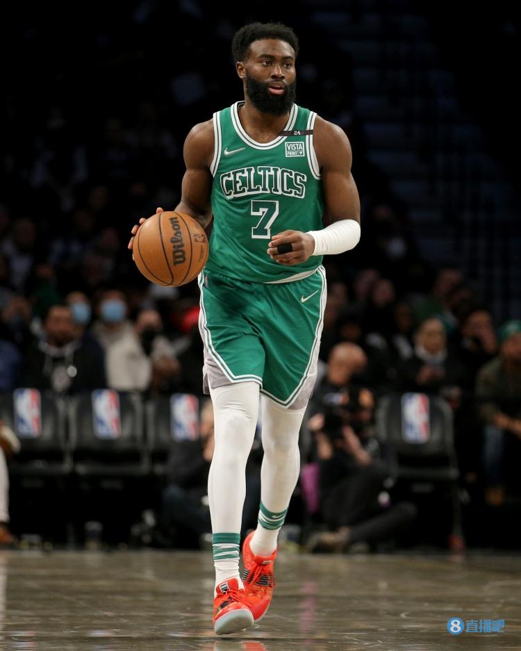 杨鸣：球队对自己的定位非常准确，今晚全力去冲击北京队（杨鸣称球队定位清晰，今晚将全力挑战北京队）