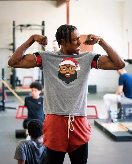 2025／26赛季英超：我不会永远留下，瓜迪奥拉引爆话题（英超2025／26赛季：瓜迪奥拉称不会长期执教，言论掀起热议）