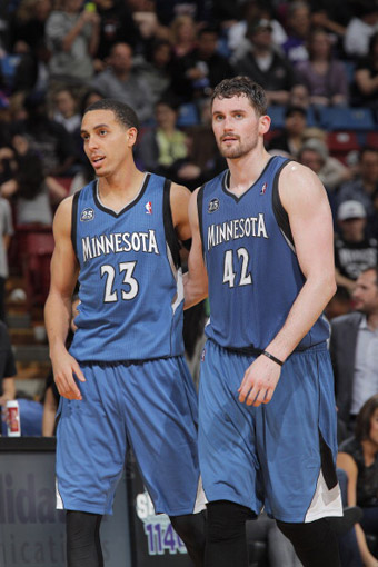 伊朗队攻守平衡实力不容小觑（攻防均衡的伊朗队不可低估）